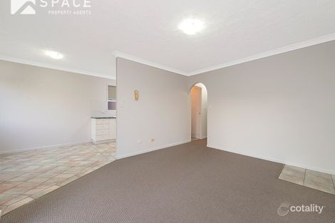 Property photo of 2/42 Whytecliffe Street Albion QLD 4010