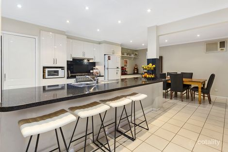 Property photo of 32 Tullimbar Circuit Vermont South VIC 3133