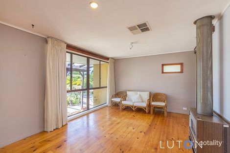 Property photo of 11 Franks Place Kambah ACT 2902