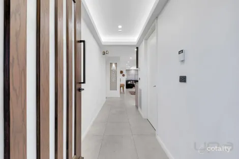 Property photo of 226 Highlander Drive Craigieburn VIC 3064