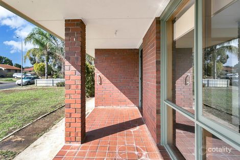 Property photo of 31 Bundarra Court Craigmore SA 5114