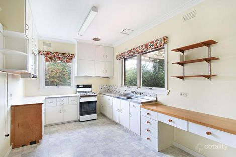 Property photo of 28 Kemp Avenue Mount Waverley VIC 3149