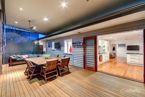 96 Pangeza St, Stafford Heights, QLD 4053