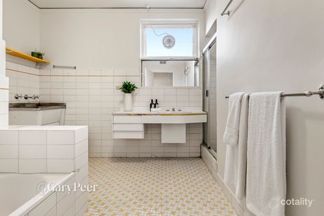 Property photo of 8/5 St Georges Road Elsternwick VIC 3185
