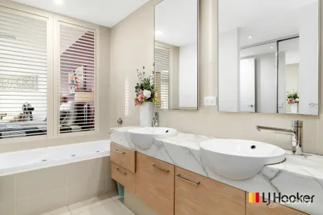 Property photo of 107/468 Esplanade Torquay QLD 4655