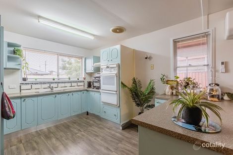 Property photo of 40 Spears Drive Dubbo NSW 2830