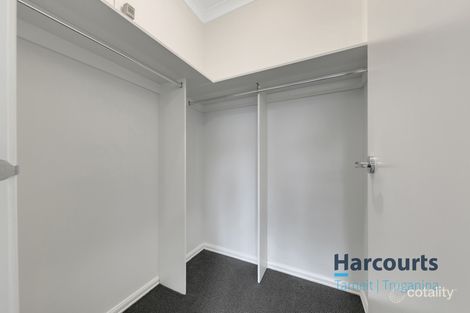 Property photo of 34 Trafford Drive Truganina VIC 3029