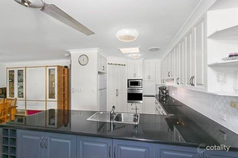 Property photo of 16 Sloop Street Manly West QLD 4179