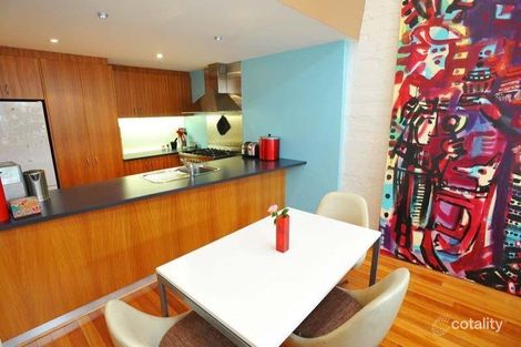 Property photo of 2/87 Ormond Road Elwood VIC 3184