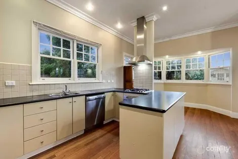 Property photo of 324 Jasper Road Ormond VIC 3204