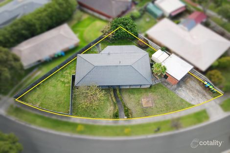 Property photo of 9 Collins Crescent Berwick VIC 3806