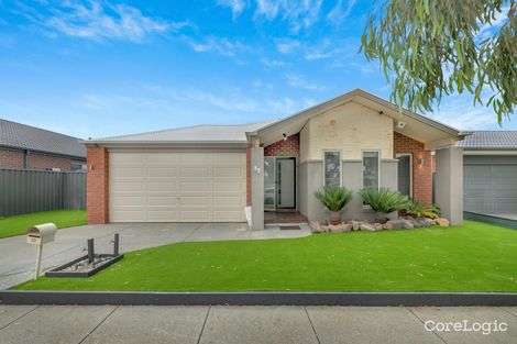 Property photo of 32 Drover Avenue Manor Lakes VIC 3024