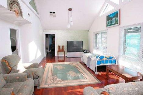 Property photo of 19 Nash Court Meadow Heights VIC 3048