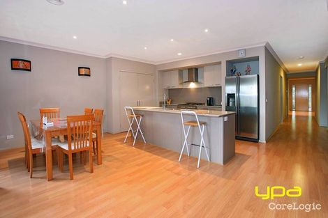 Property photo of 36 Dahlia Drive Caroline Springs VIC 3023