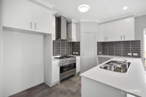 Property photo of 3 Mosman Court Baringa QLD 4551