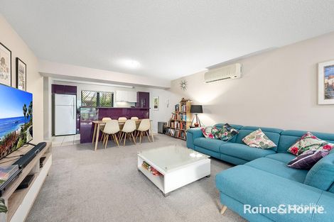 Property photo of 32/7 Landsborough Terrace Toowong QLD 4066