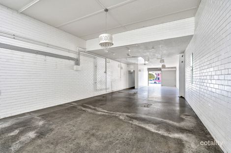 28 Musgrave Ave, Southport, QLD 4215