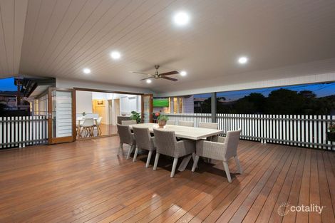 Property photo of 1/16 Harwill Street Coorparoo QLD 4151