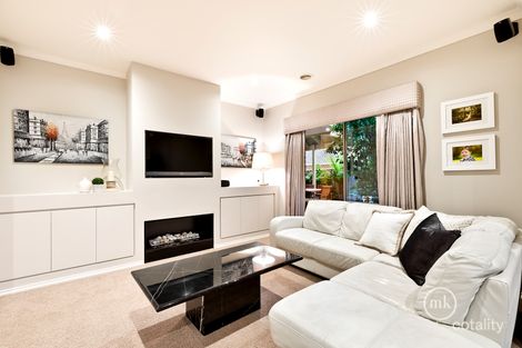Property photo of 9 Clarendon Views Doreen VIC 3754