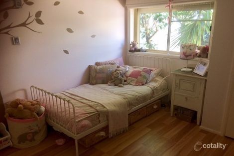 37 Derna Rd, Holsworthy, NSW 2173