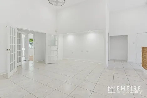 Property photo of 4 Garbin Place Lake Coogee WA 6166