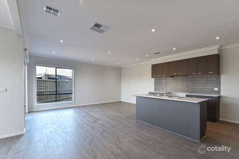 Property photo of 22 Yosemite Street Point Cook VIC 3030