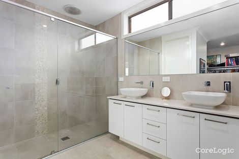 Property photo of 43-45 Cockle Crescent Point Lonsdale VIC 3225