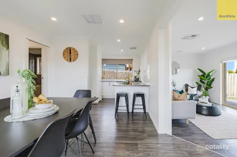 Property photo of 124 Underbank Boulevard Bacchus Marsh VIC 3340