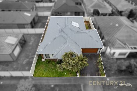 Property photo of 10 Morgan Way Pakenham VIC 3810
