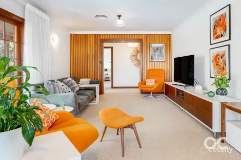 Property photo of 2 Regency Place Orange NSW 2800