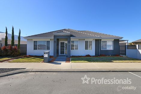 Property photo of 24 Miramar Way Piara Waters WA 6112