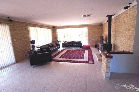 Property photo of 17 Manhattan Avenue Iluka WA 6028
