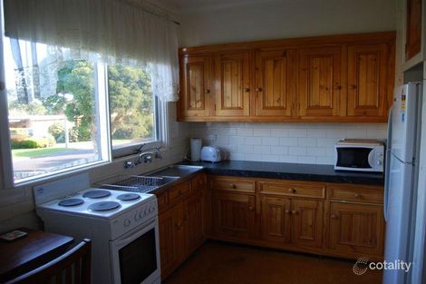 Property photo of 21 Kenneth Street Inverloch VIC 3996