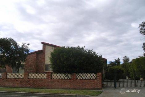 3 Arcadia St, Warilla, NSW 2528