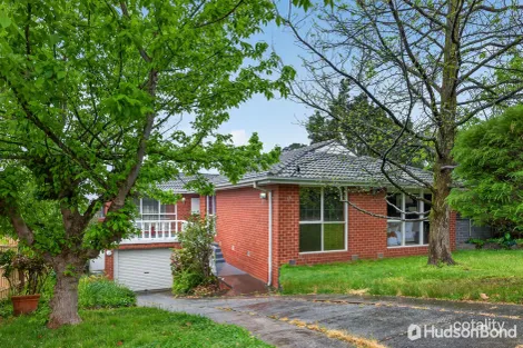 13 Caringal Ave, Doncaster, VIC 3108