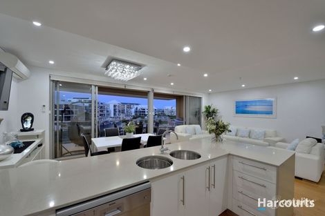 Property photo of 2/20 Galileo Loop Mandurah WA 6210