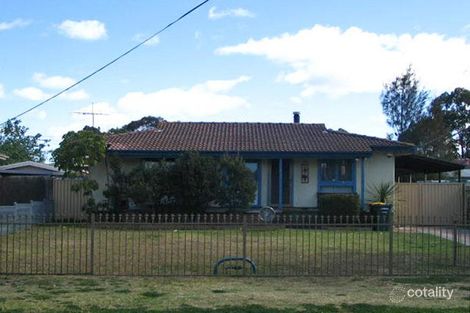 8 Magellan Ave, Lethbridge Park, NSW 2770