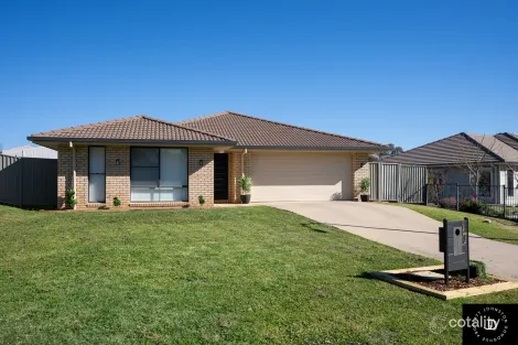 17 Baxter St, Gunnedah, NSW 2380