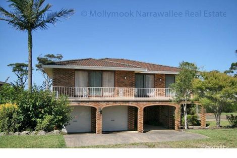 Property photo of 16 Booth Avenue Narrawallee NSW 2539