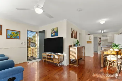 Property photo of 32 Barclay Street Deagon QLD 4017