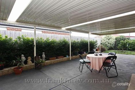 Property photo of 6 Drovers Retreat Narre Warren South VIC 3805