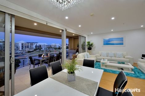 Property photo of 2/20 Galileo Loop Mandurah WA 6210