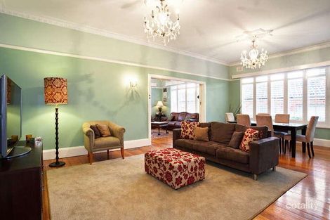 Property photo of 5 Kambea Grove Caulfield North VIC 3161