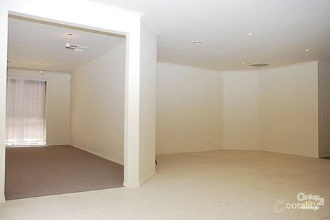 Property photo of 7 Carlisle Close Derrimut VIC 3026