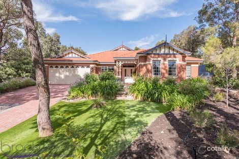 Property photo of 27 Laslett Circle Mundaring WA 6073