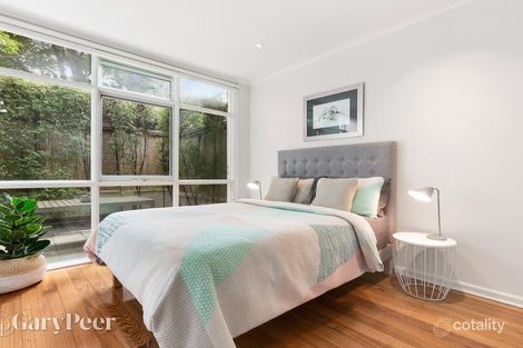 Property photo of 9/7 Kooyong Road Caulfield North VIC 3161