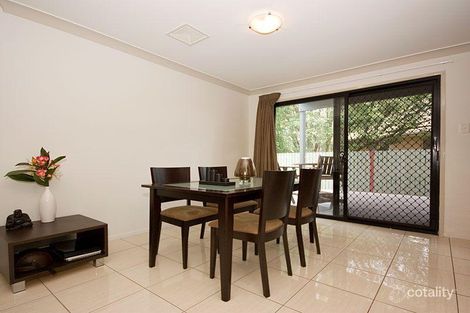 Property photo of 2/23A Ronmack Street Chermside QLD 4032