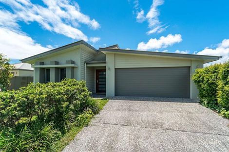Property photo of 4 Casuarina Way Helensvale QLD 4212
