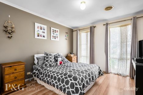 Property photo of 30 Kershaw Drive Narre Warren South VIC 3805