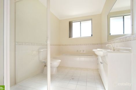 Property photo of 10/4A Tallegalla Street Unanderra NSW 2526